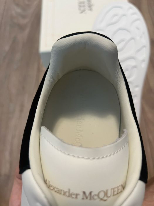 Alexander Mcqueen Clasic