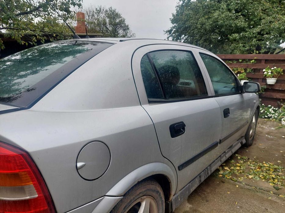 Vând Opel Astra G