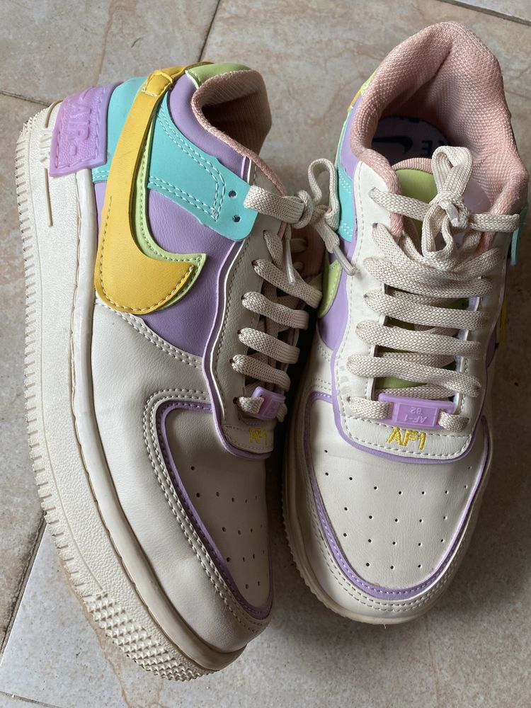 Маратонки NIKE w AIR 39