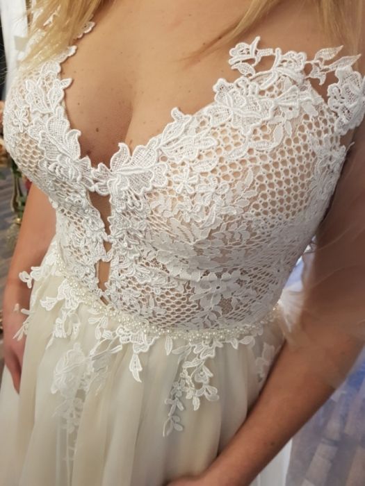 Vand / inchiriez rochie de mireasa model A