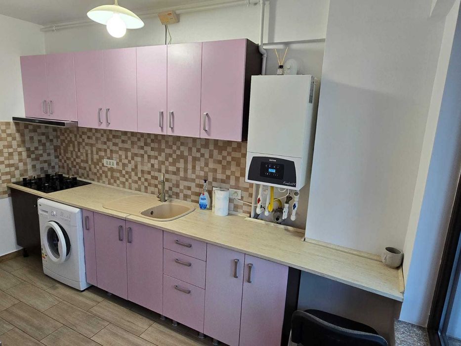 Inchiriez garsonieră complet utilată 40mp