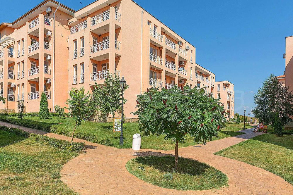 Продава се Двустаен апартамент в к.к. Слънчев бряг - 50 кв.м за 820 €/кв.м - Снимка #8