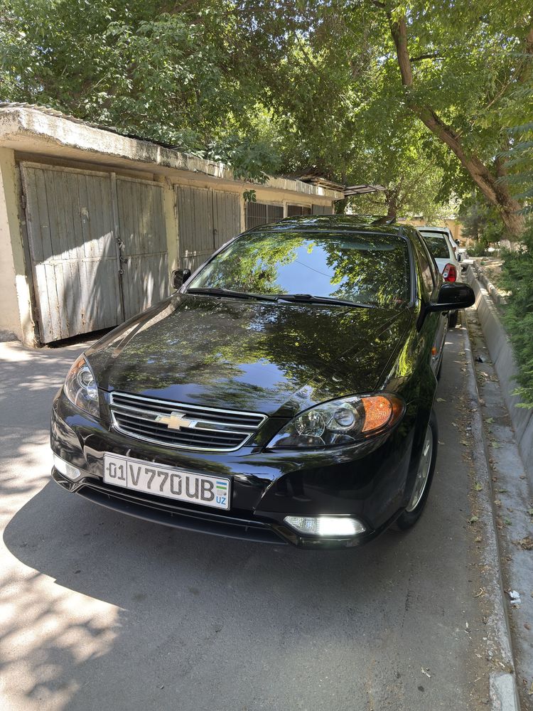 Gentra elegant plus 2023 GBO qora черный