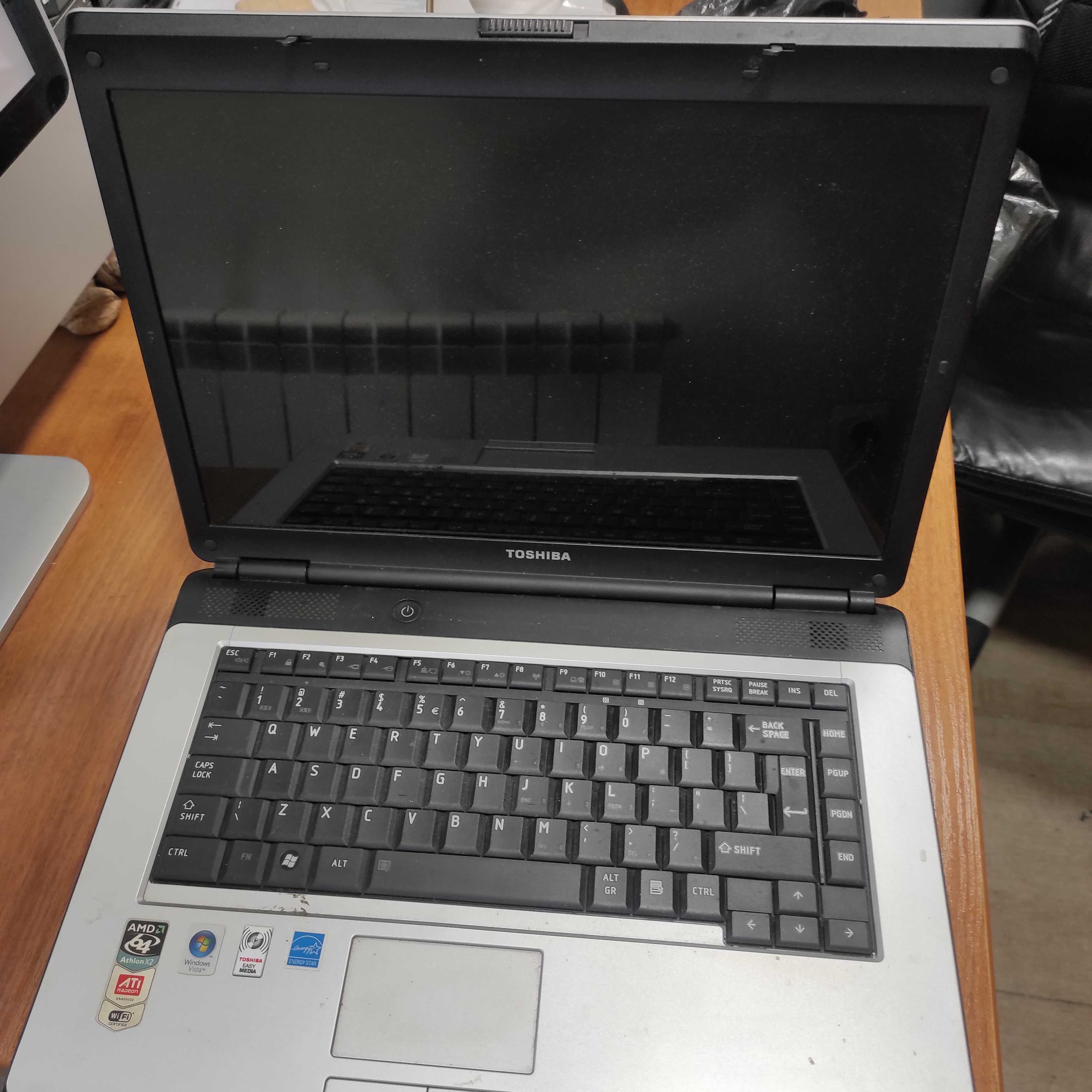 Toshiba sattellite L300D за части