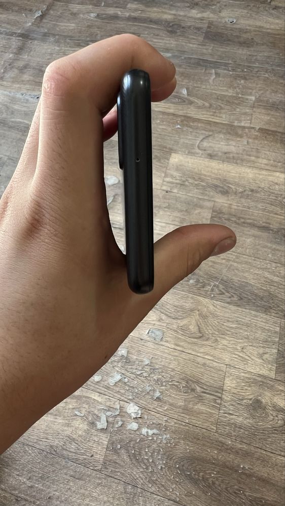 Samsung A12 sotiladi srocno