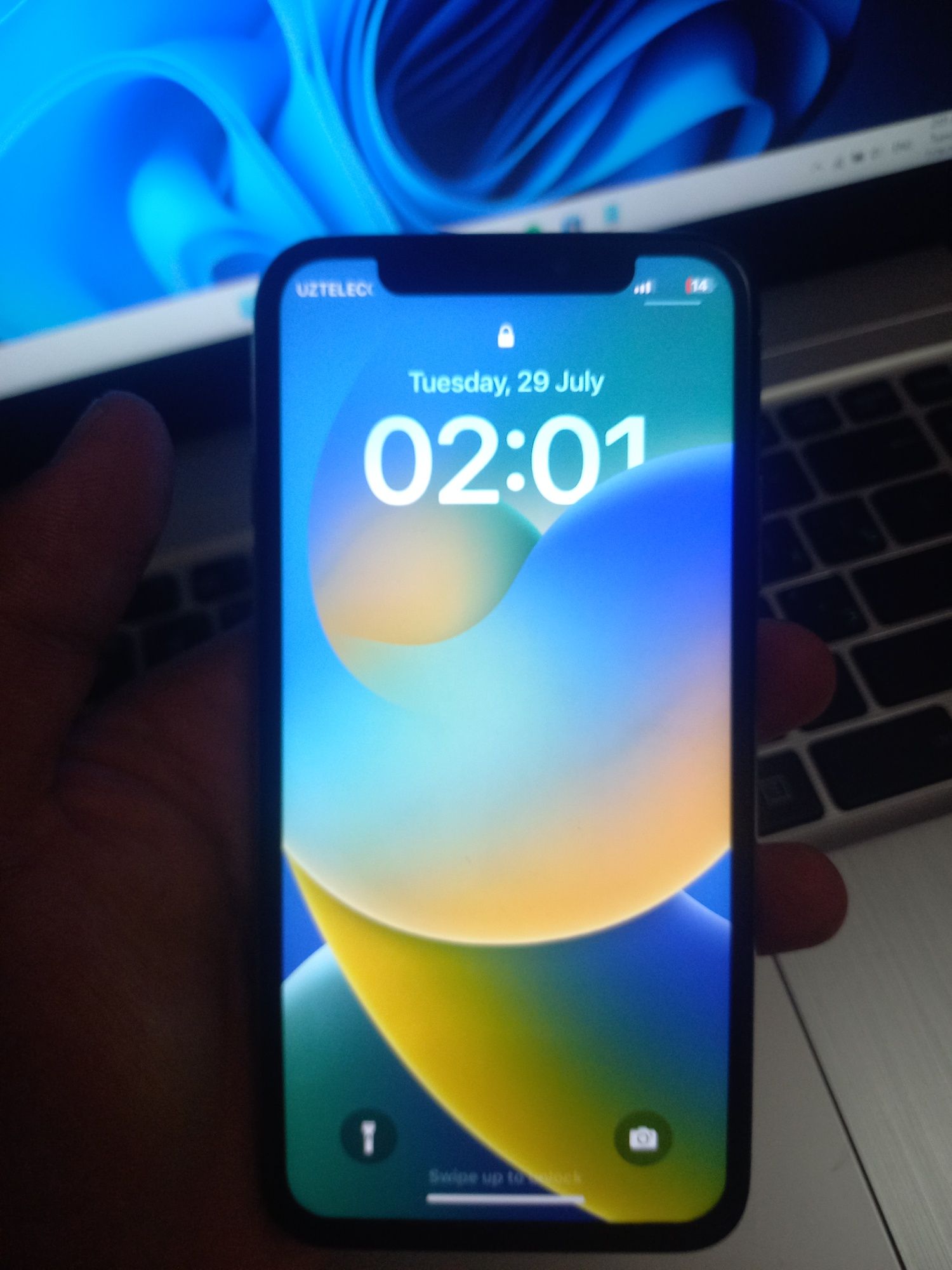 iPhone   X    LLA