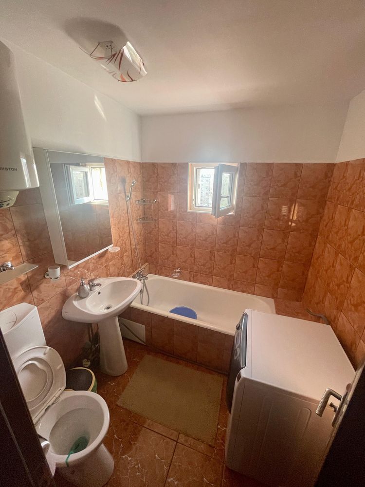 Apartament 2 camere de închiriat, zona Sebastian