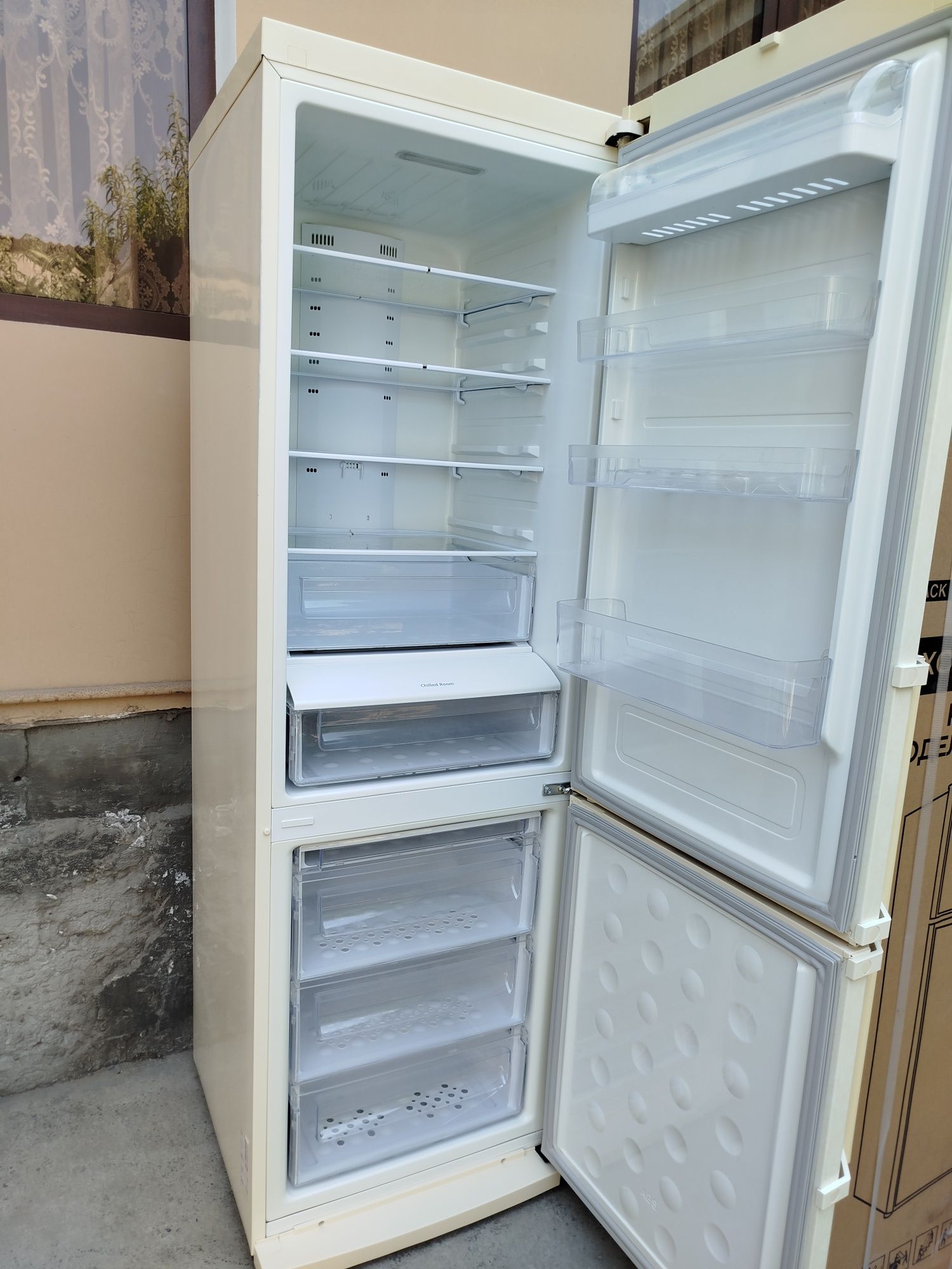 Samsung nofrost vazdushni Holadilnik