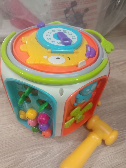 Музыкальная, развивающая  игрушка