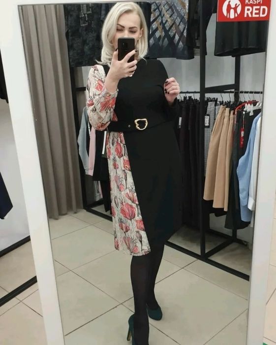 Продам платье новое