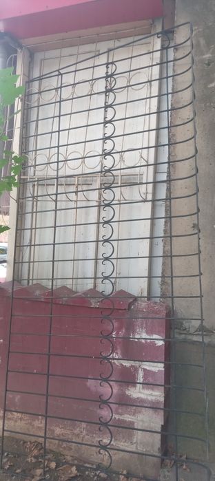 Продам решётку на Балкон