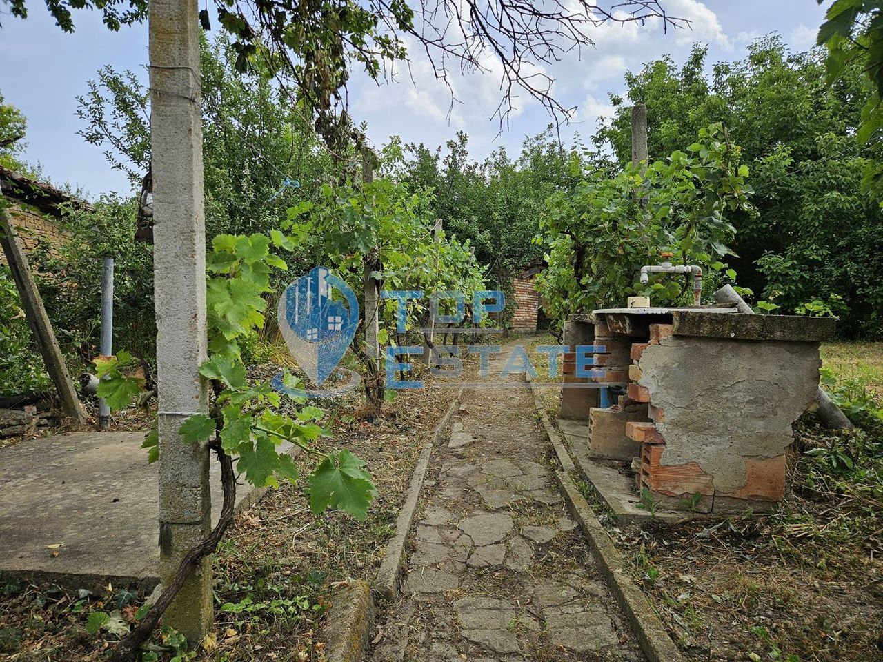 Продава се Къща в с. Димча, Област Велико Търново - 110 кв.м за 140 €/кв.м - Снимка #4