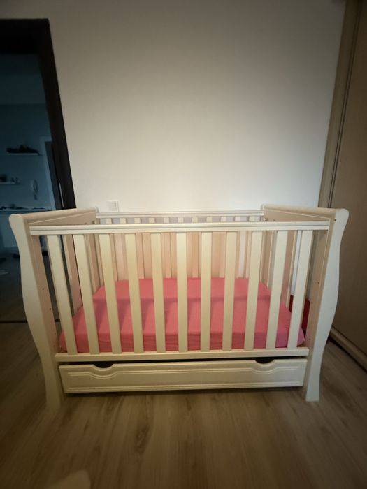 Patut multifunctional 0-4 ani + saltea cocos