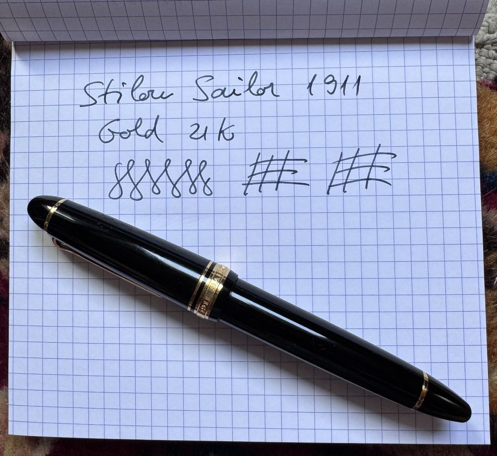 Vând stilou japonez Sailor 1911, penita Aur de 21k