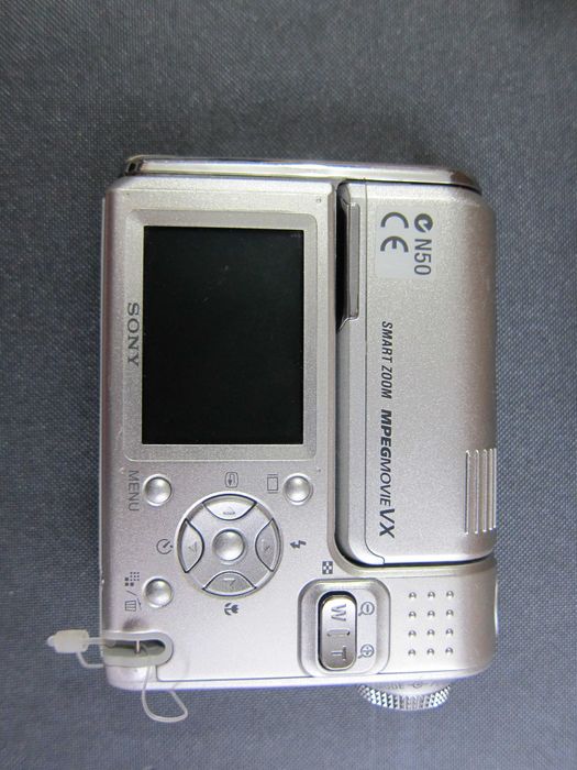 Sony DSC-F88 carte