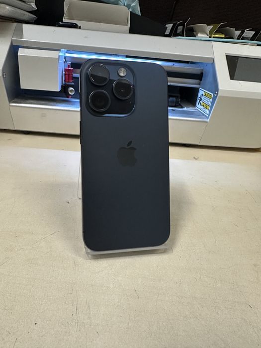 Iphone 15 Pro / 128 gb / garantie / folie sticla cadou