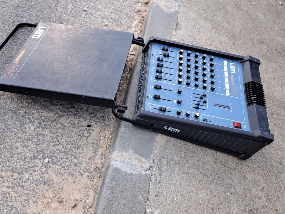 mixer cu amplificare   2x100 v