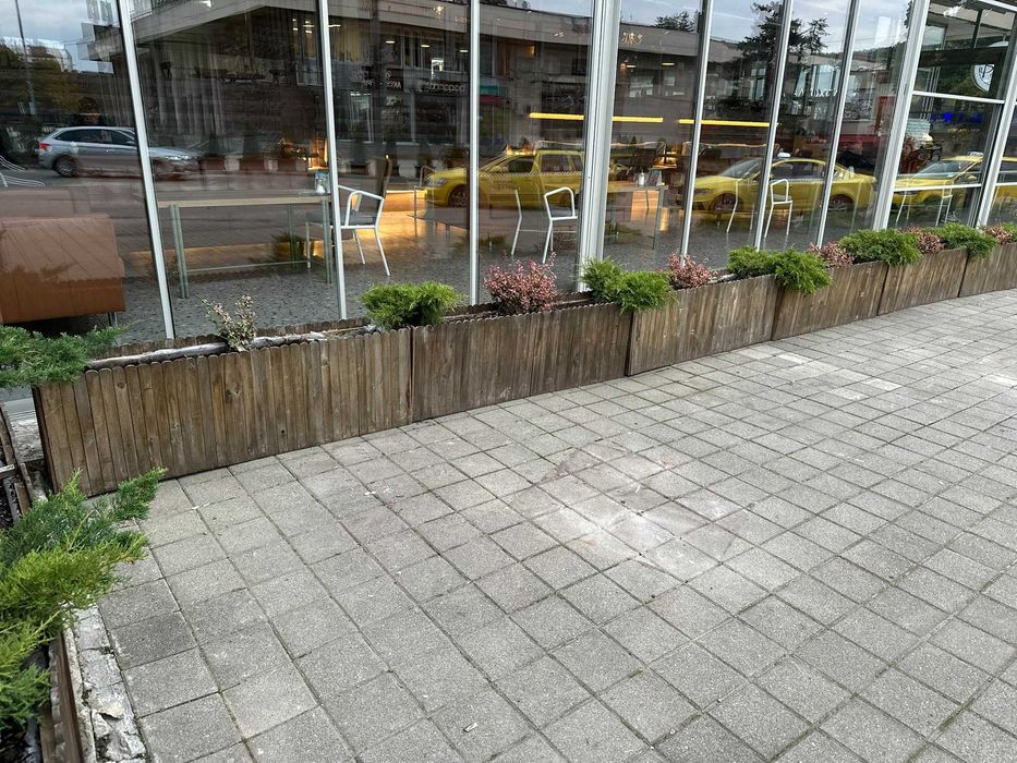 Цялостна остъклена конструкция за лятна градина