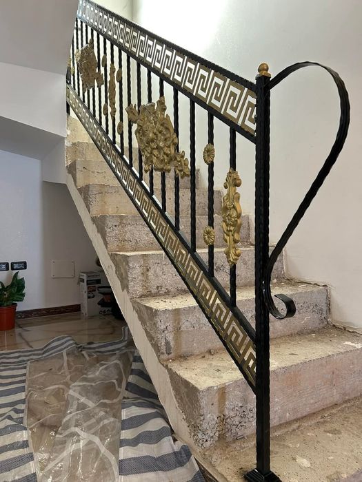 Porti si gard metalice, fier forjat, stil jaluzea, tabla decupata,