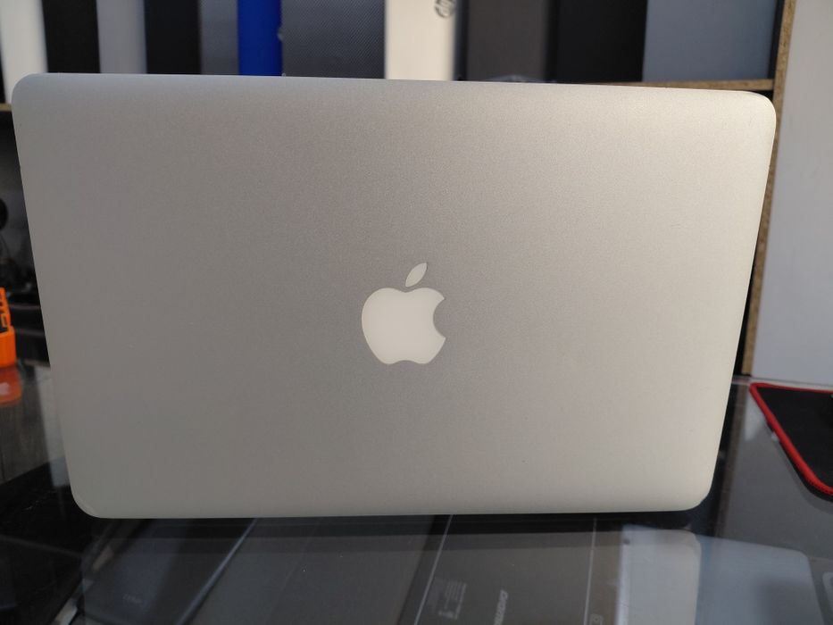 Macbook air intel i5