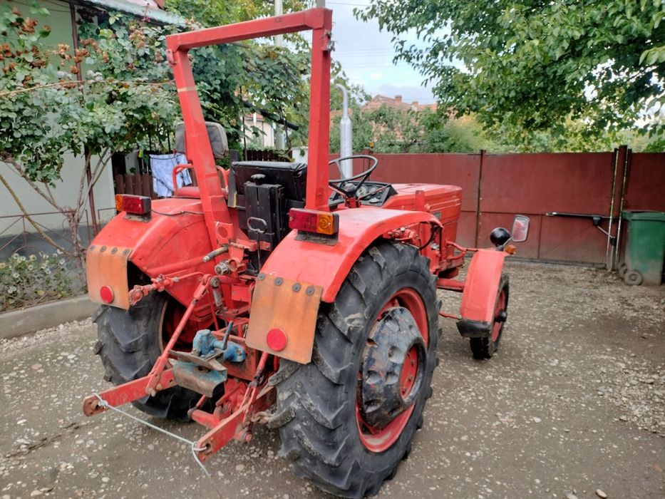 Tractor fiat 300 utb