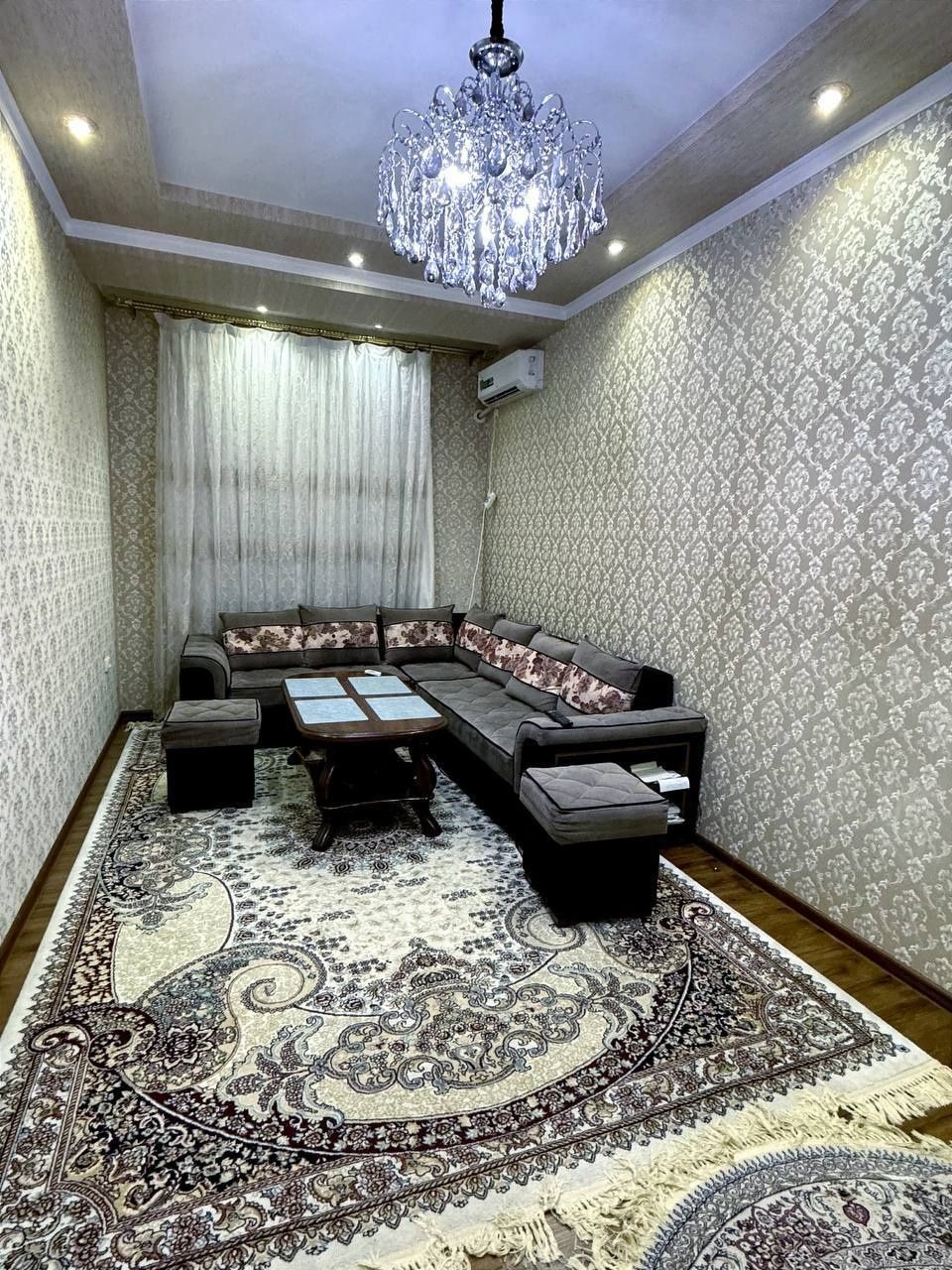 Kunli kvartira beriladi bezzaks quyamiz samarqand shaxar