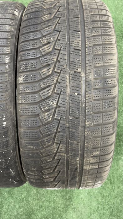 Зимни гуми 255/40/19