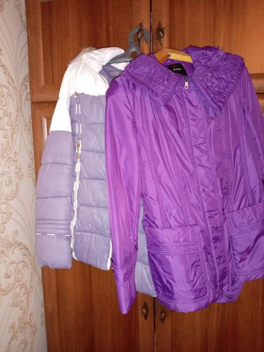 Продам женскую куртку осень -весна и зима -осень р.48-50,50-52