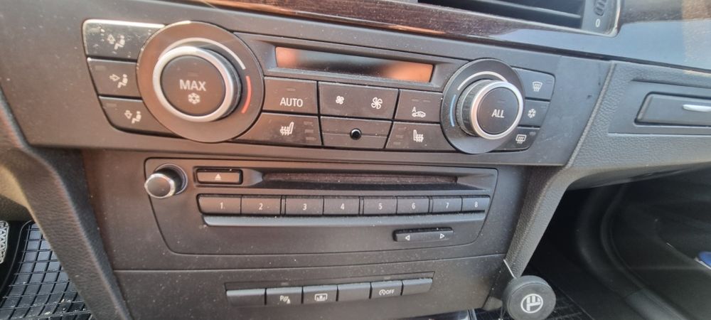 Bmw E90 LCI 2011