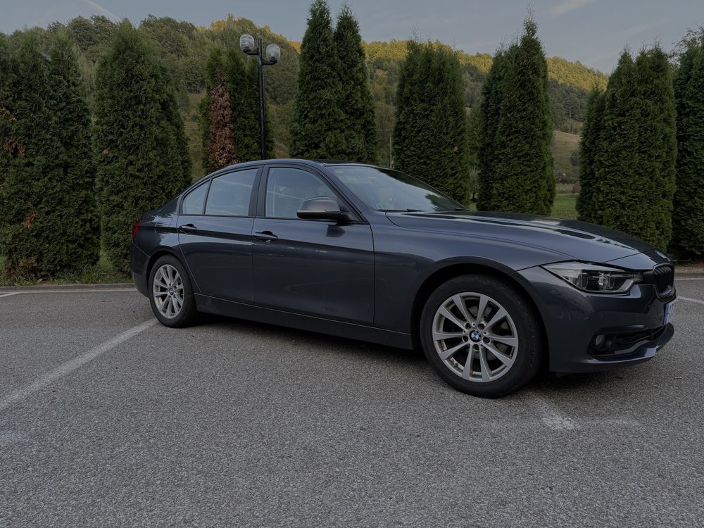 BMW 318D F30 2017