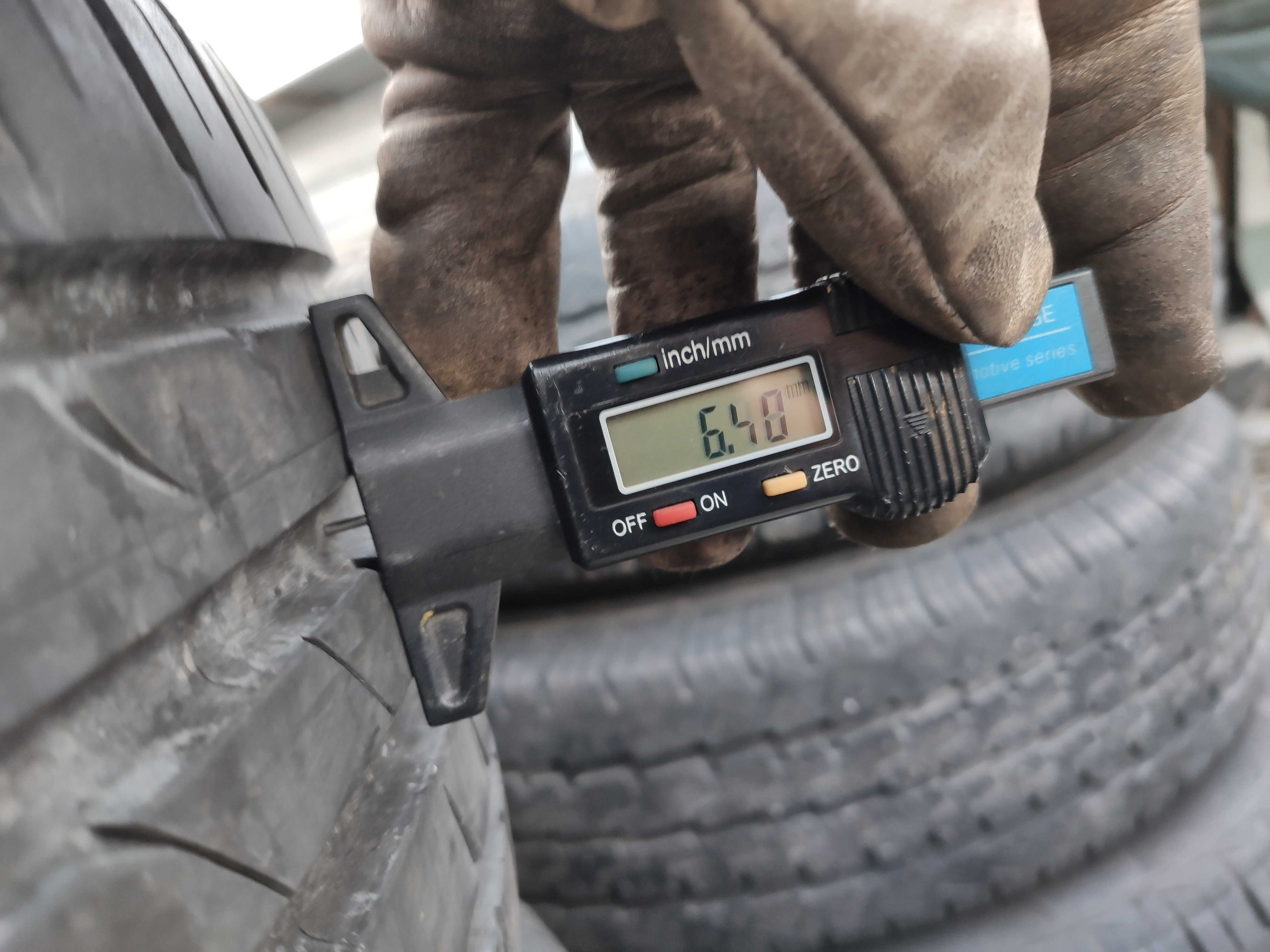 4бр Летни гуми 215 55 17 - Hankook