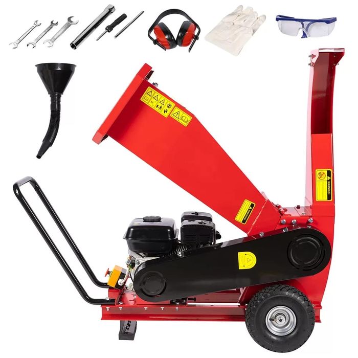 Execut lucrari cu drujba motocasa si tocatoare craci pana la 8 cm