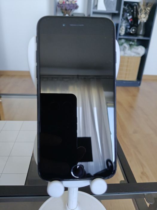 iPhone 7-32GB negru mat