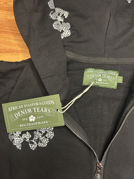 Hanorace Denim Tears Swarovski Diferite Modele ( Roz , Negru , Gri)