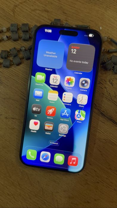 Iphone 16 pro max 100% yomkosk simkarta va esim YOQ