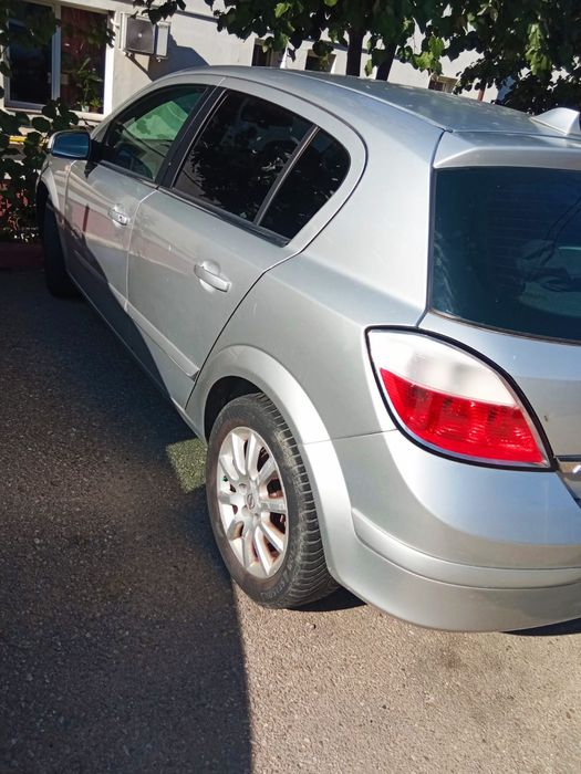 Opel Astra H de vanzare