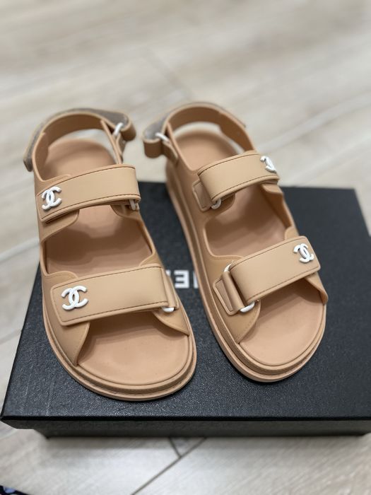 Сандалики женские