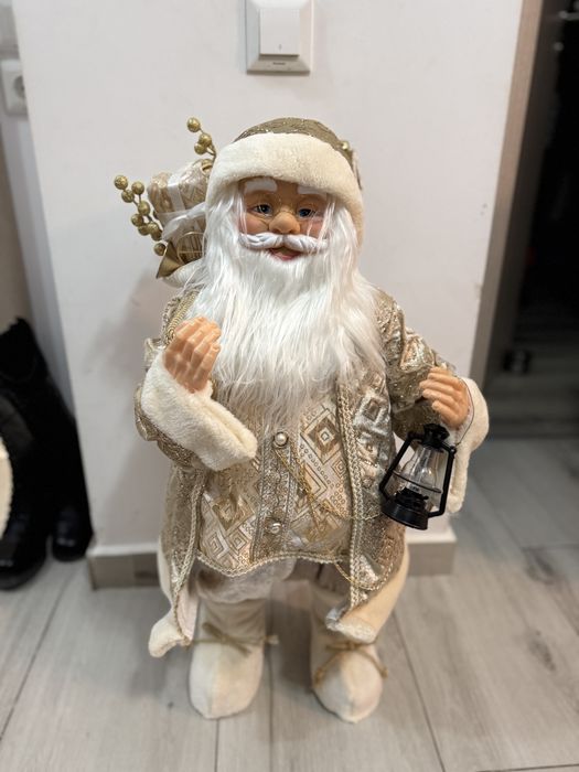 Decoratiune mos craciun 80 cm nou, cu eticheta.