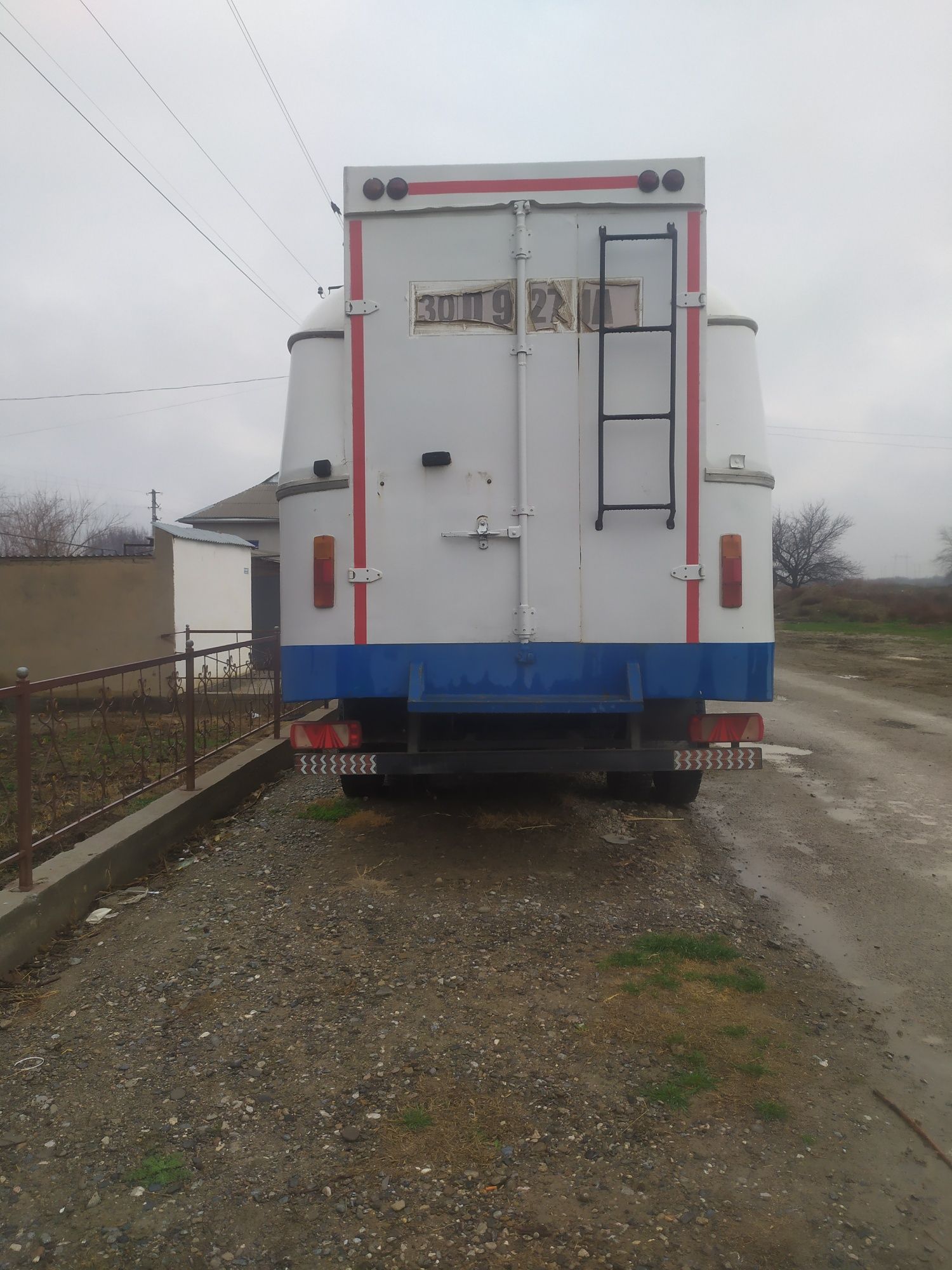 Машина в хорошем состояни