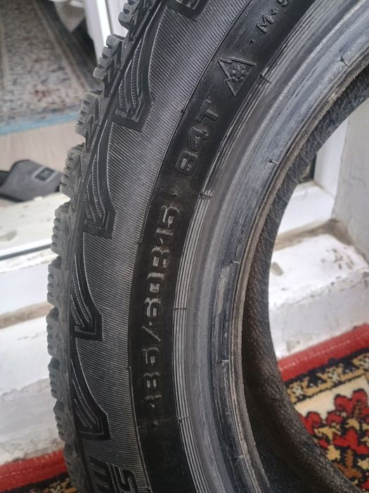 Зимние шины R15 185/60