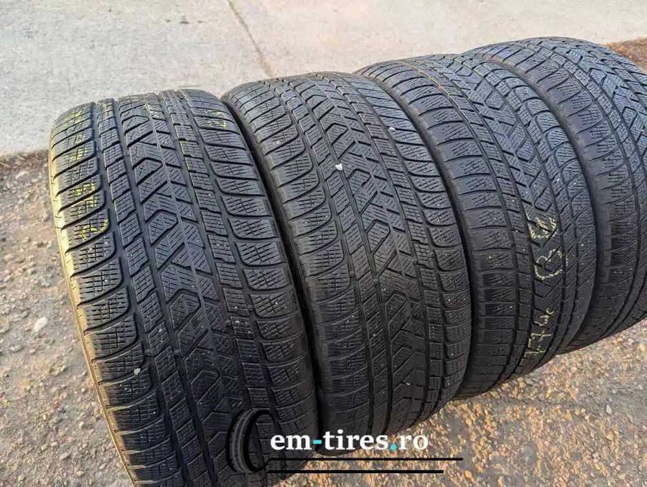 SET 4 Anvelope Iarna 275/40 R22 PIRELLI Scorpion Winter 107V