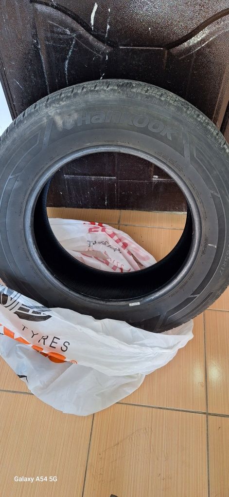 Продаются шины в комплекте 235×65×17