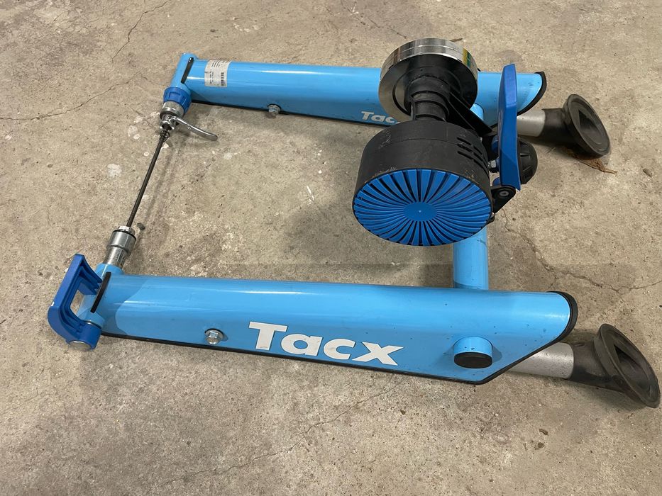 Tacx велотренажор