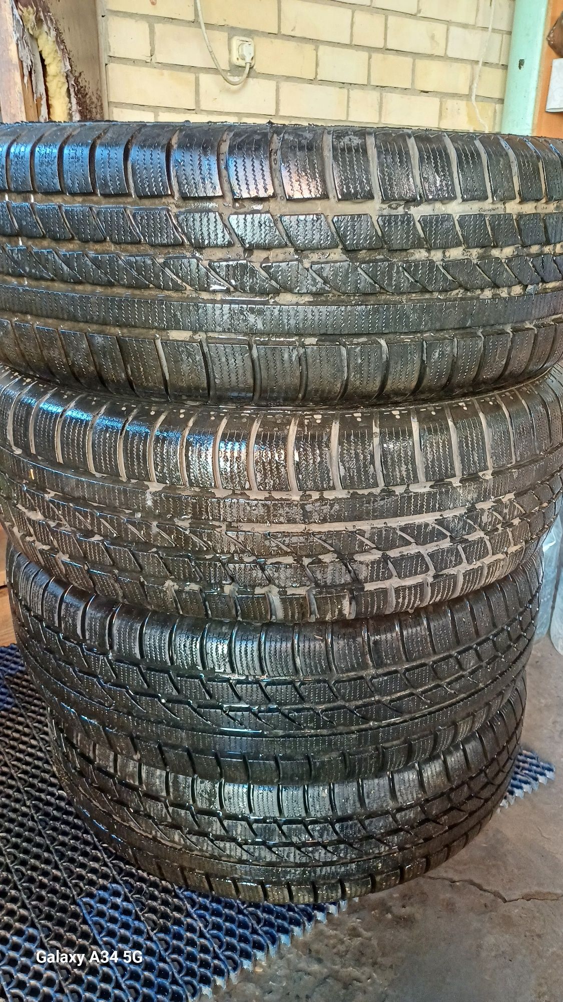 Продам зимние Шины