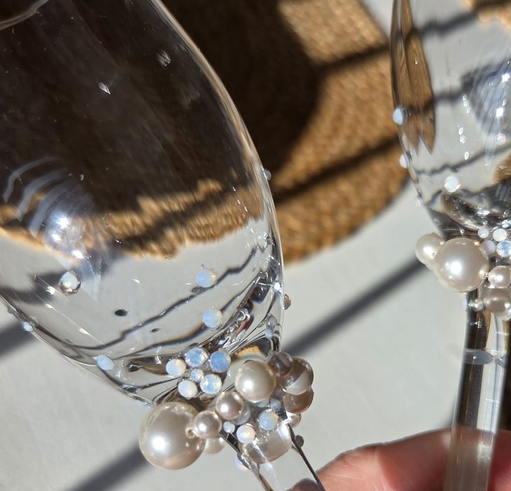 Сватбени чаши с перли и кристали Swarovski