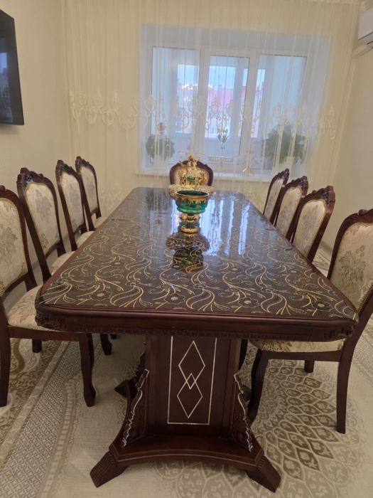 Продам стол со стульями