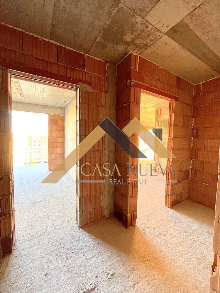 Продава се Двустаен апартамент в София, Люлин 6 - 68 кв.м за 1368 €/кв.м - Снимка #3