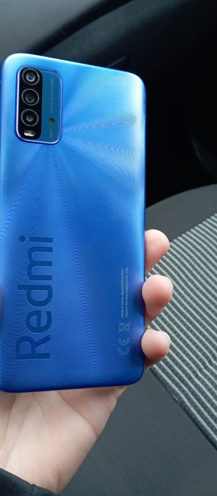 Samsung a70  și  Redmi  9 T in stare amândouă bune