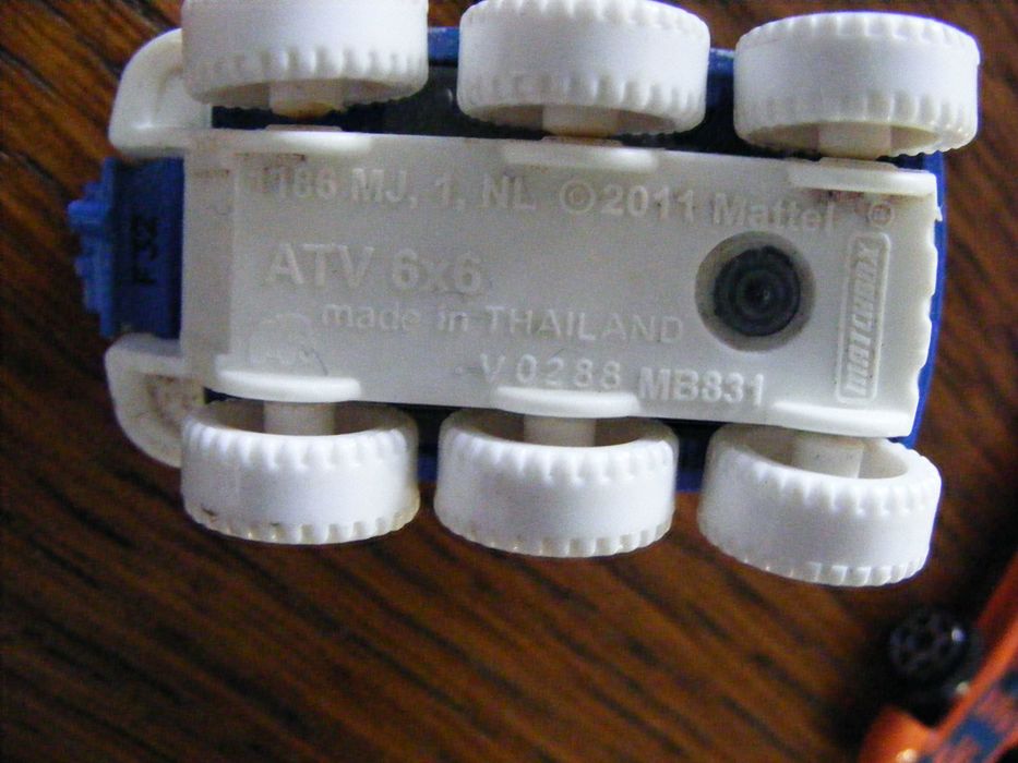 Метални колички Matchbox, hot wheels