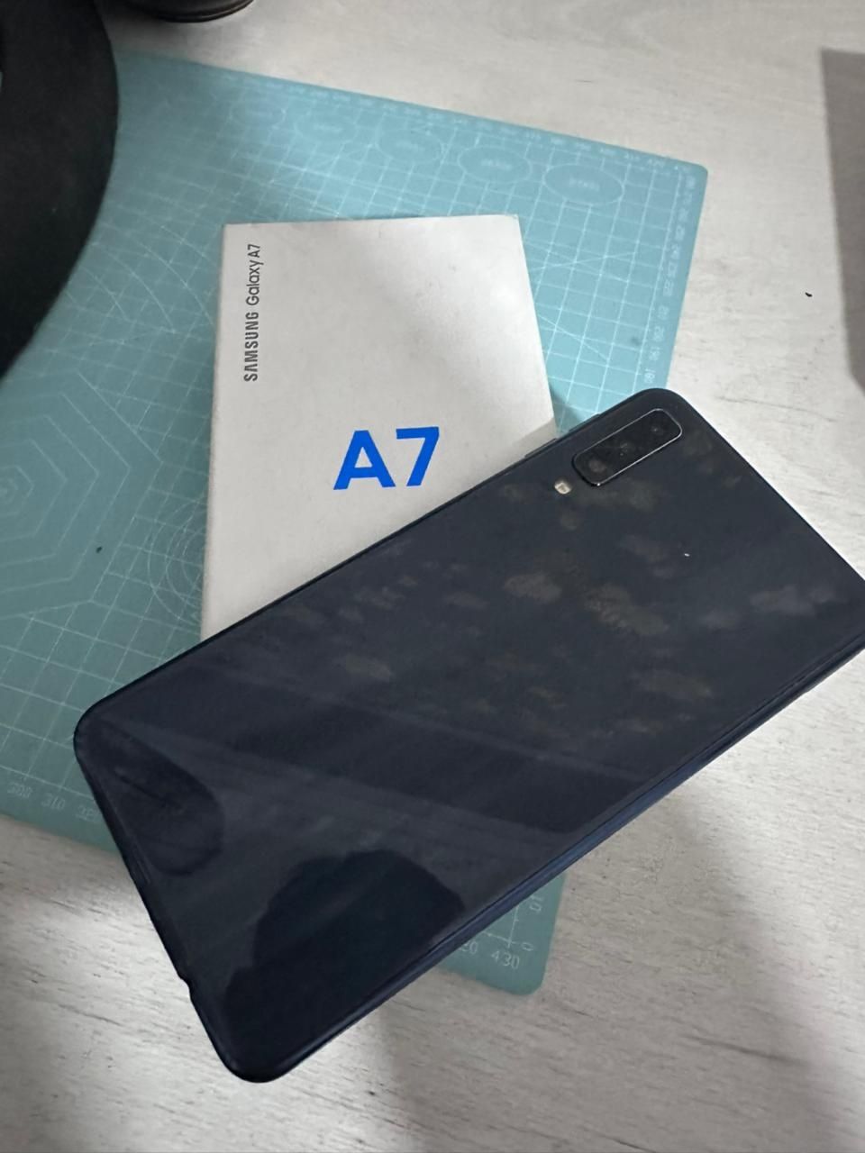 Продам samsun A7 64гб